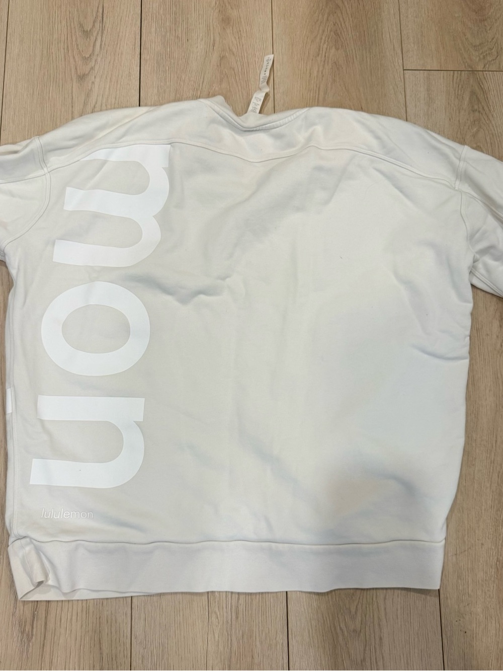 lululemon athletica women’s white Vertical Logo Sweatshirt crew